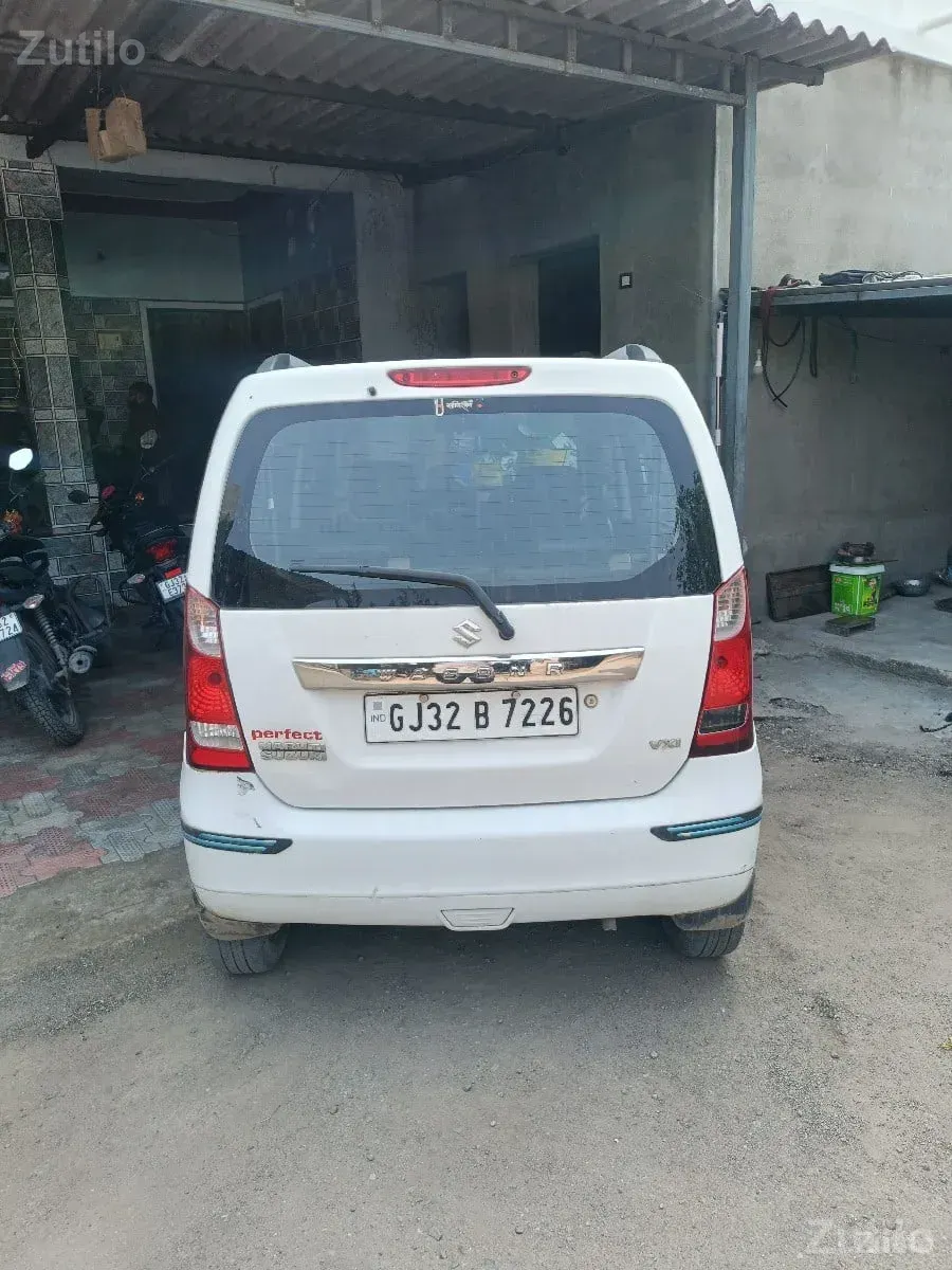 વેચવાની છે - કાર - સોમનાથ - Image 2