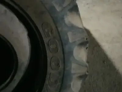 13.6-28 Goodyear Tractor Tyre for Sale 13.6-28 Goodyear Tractor Tyre for Sale