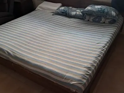 Double bed with mattress Double bed with mattress