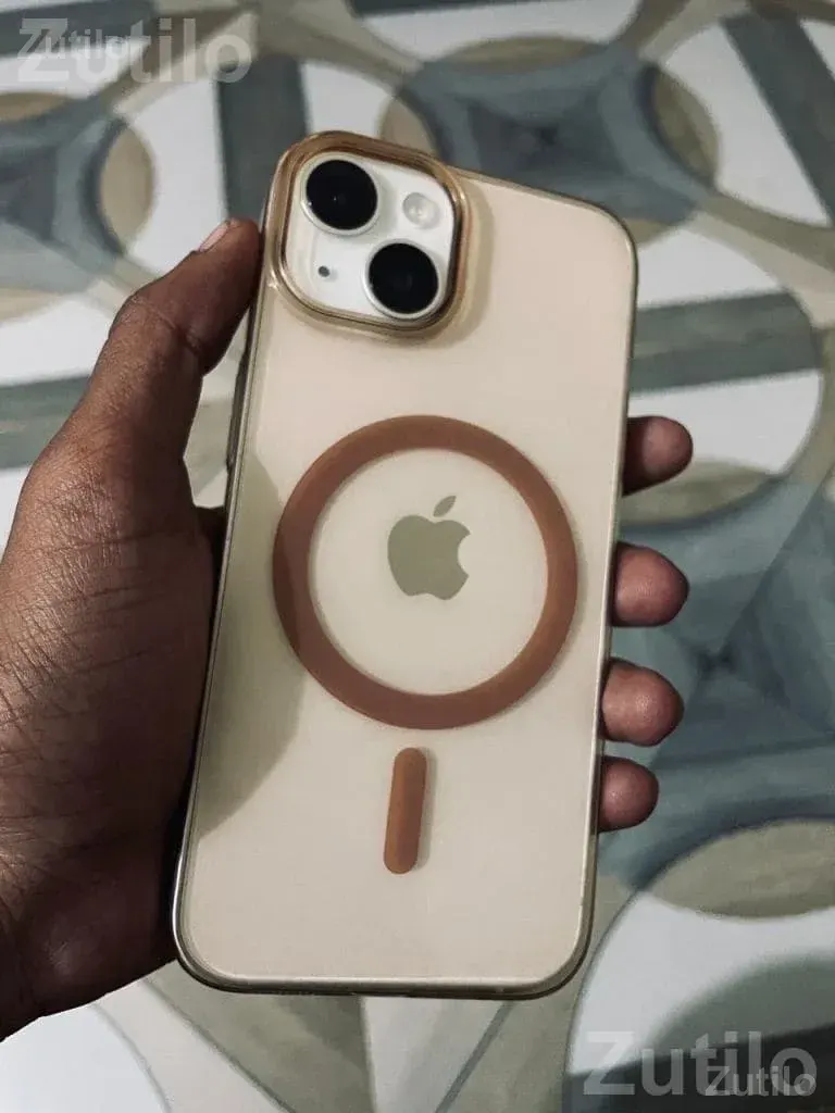 Apple iPhone 14 White in Tip Top Condition - મોબાઇલ ફોન - કેશોદ - Image 2