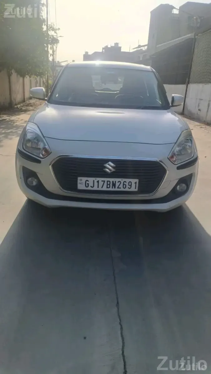 2020 Maruti Suzuki Swift VXI Petrol - કાર - ધોળકા - Image 5