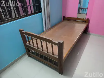 Single bed (teak wood frame) x 2 Single bed (teak wood frame) x 2
