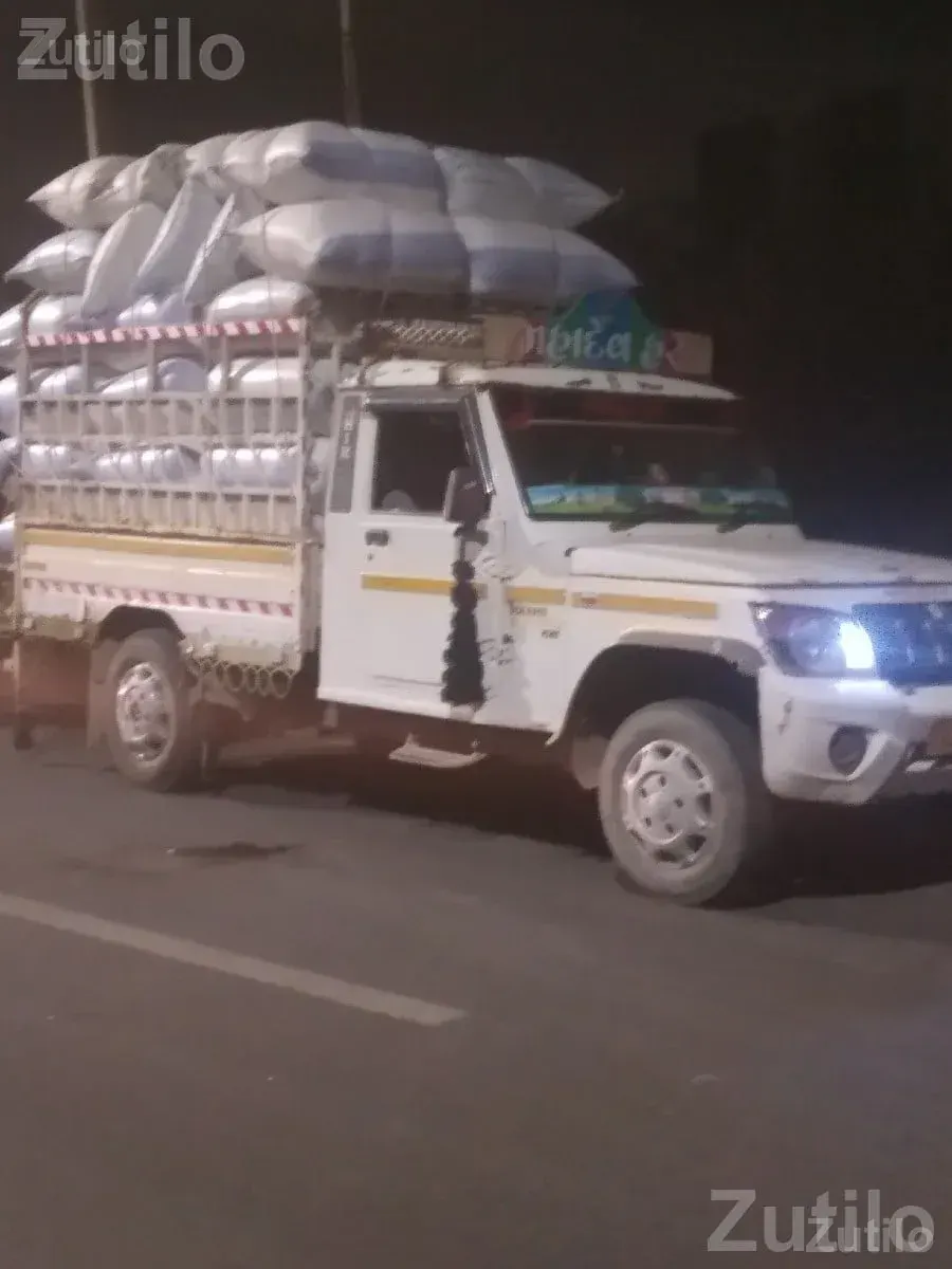 Mahindra Bolero Pickup 2012 Double Top - કાર - લાલપુર - Image 3