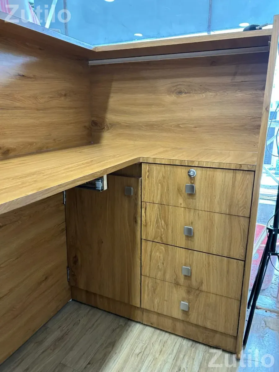 Reception counter - ઓફિસ ફર્નિચર - અમદાવાદ શહેર - Image 2