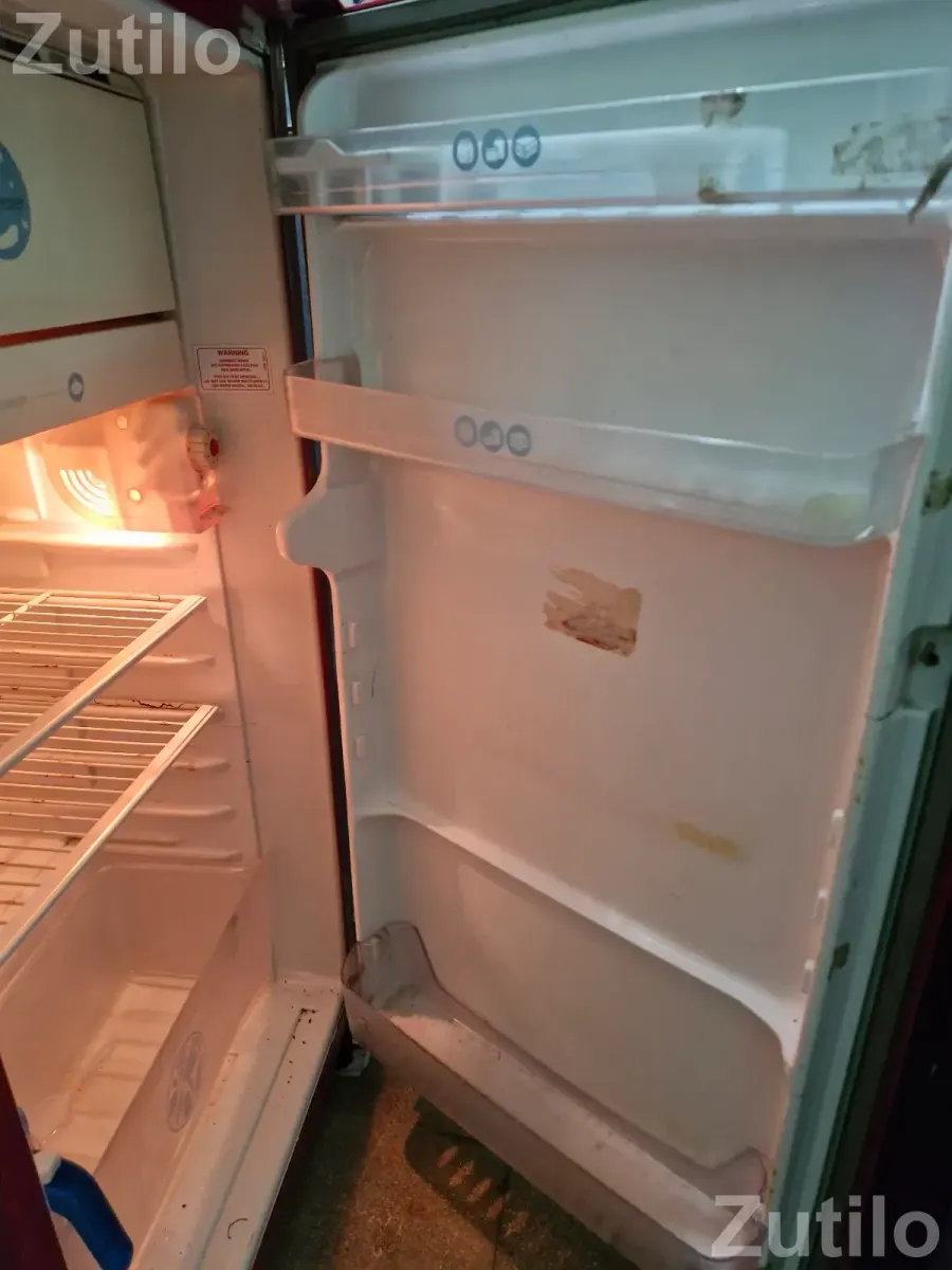 Fridge - Refrigerators - Khanpur - Image 2