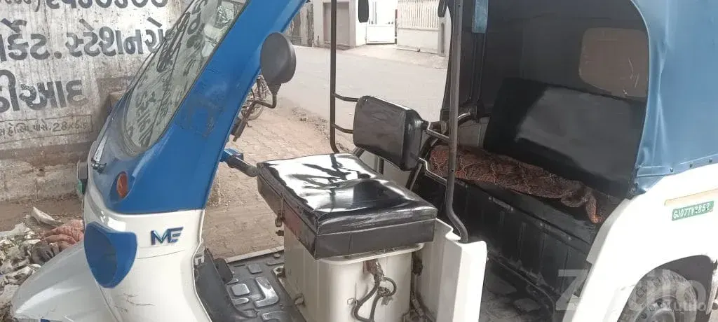 Mahindra Treo EV Rickshaw 2021 Model - Auto Rickshaws - Nadiad - Image 2