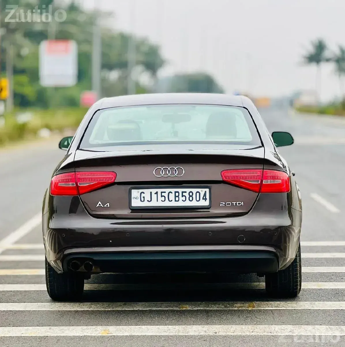 Audi A4 2014 Diesel 135000 Km - Cars - Porbandar City - Image 2