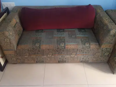2+ 1 sofa good condition with cushion 2+ 1 sofa good condition with cushion