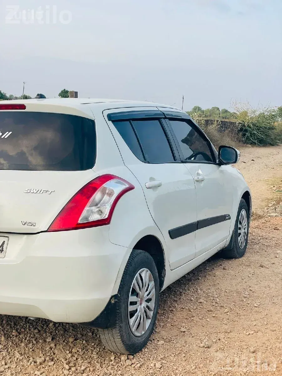 Maruti Suzuki Swift 2014 White Car - Cars - Arambhada - Image 3