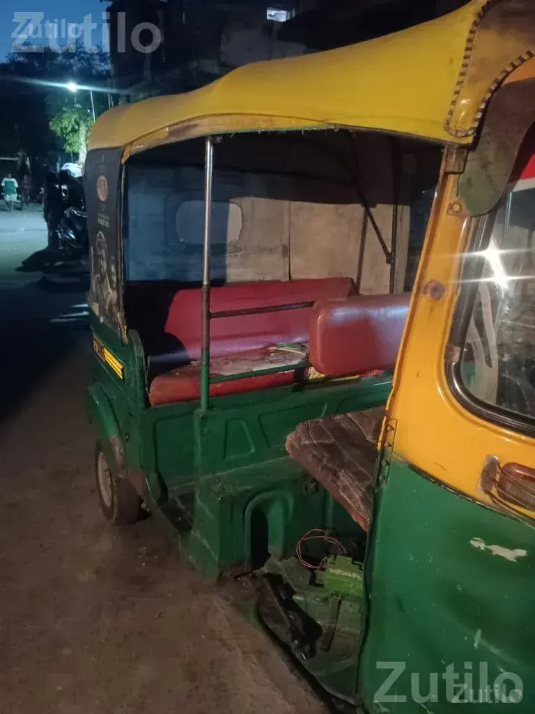 2016 Auto Rickshaw 2 Stroke Model - ઓટો રિક્ષા - અમદાવાદ શહેર - Image 2