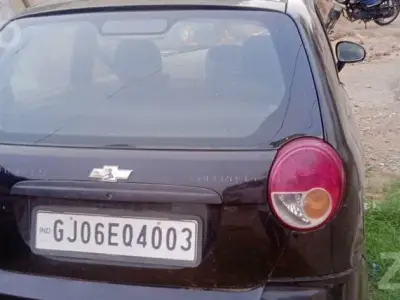 Chevrolet Spark 2011 Petrol Hatchback