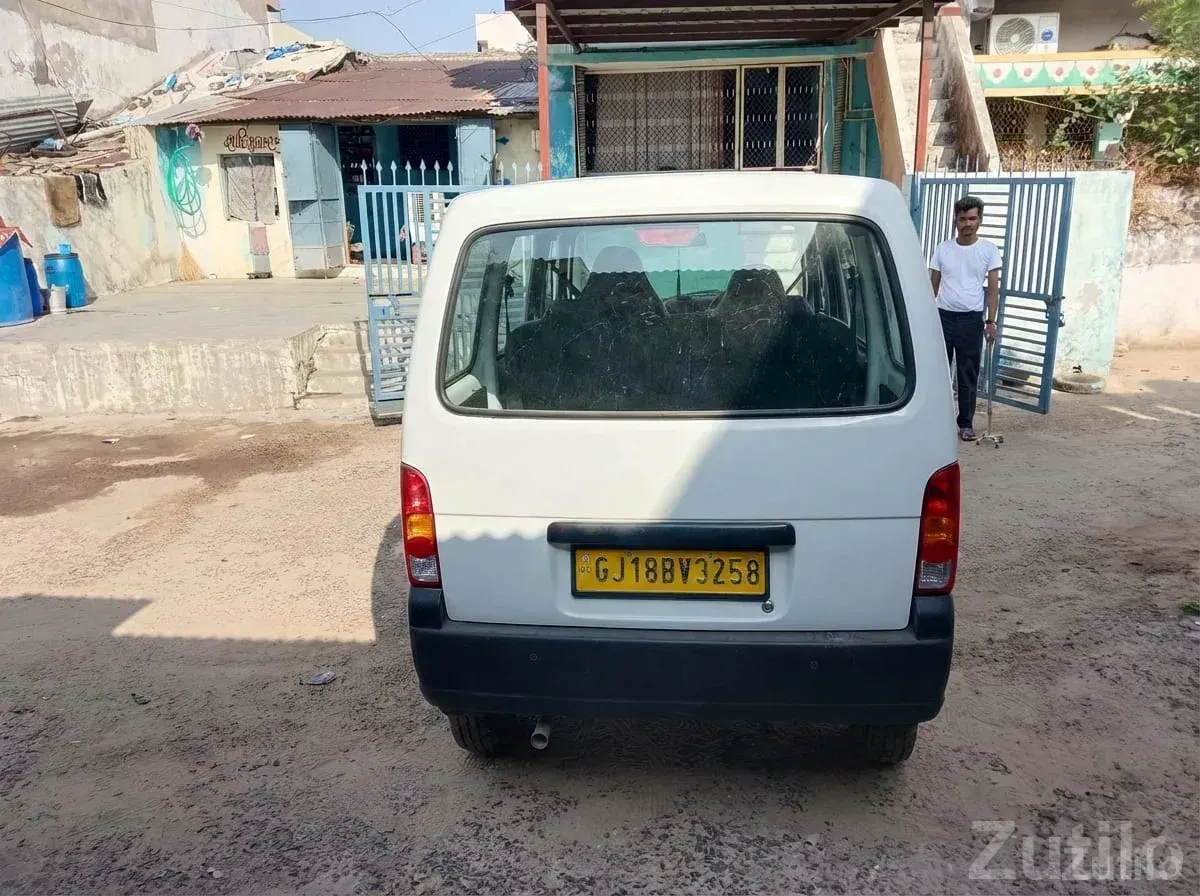 Eco Star White Family Van Car - કાર - દહેગામ - Image 2