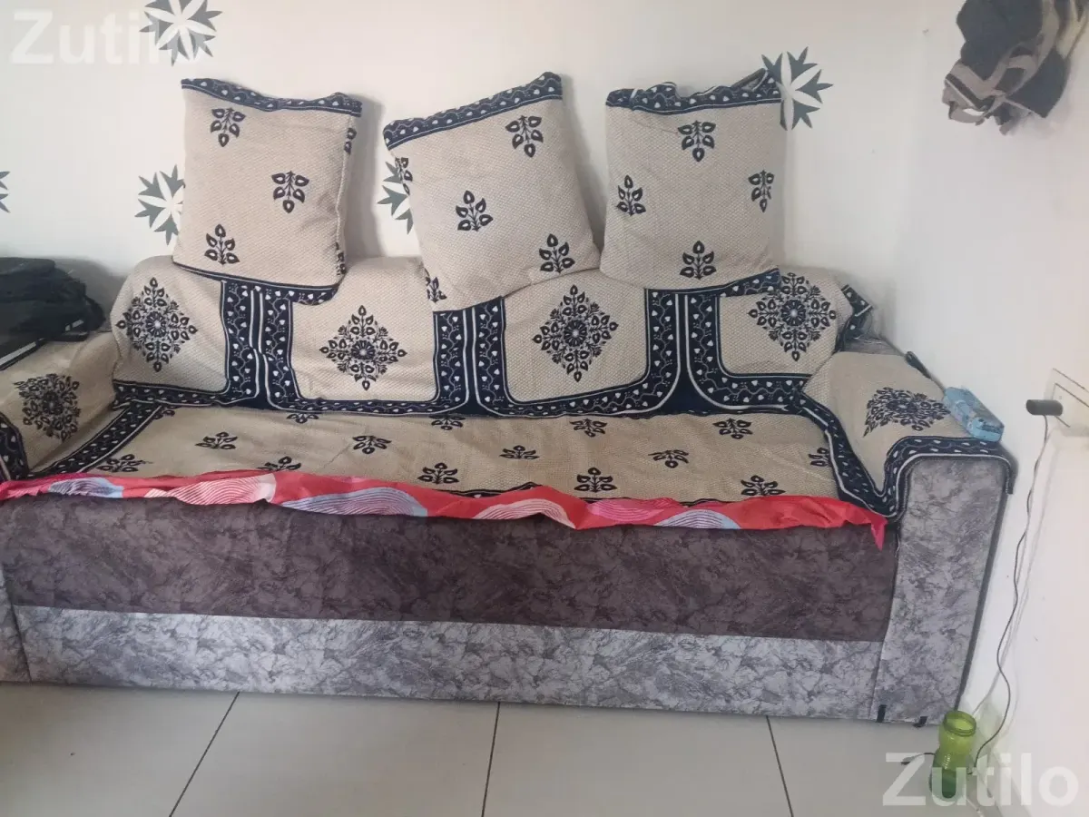 4 seater sofa super luxury - Sofa Sets & Couches - Unjha - Image 2