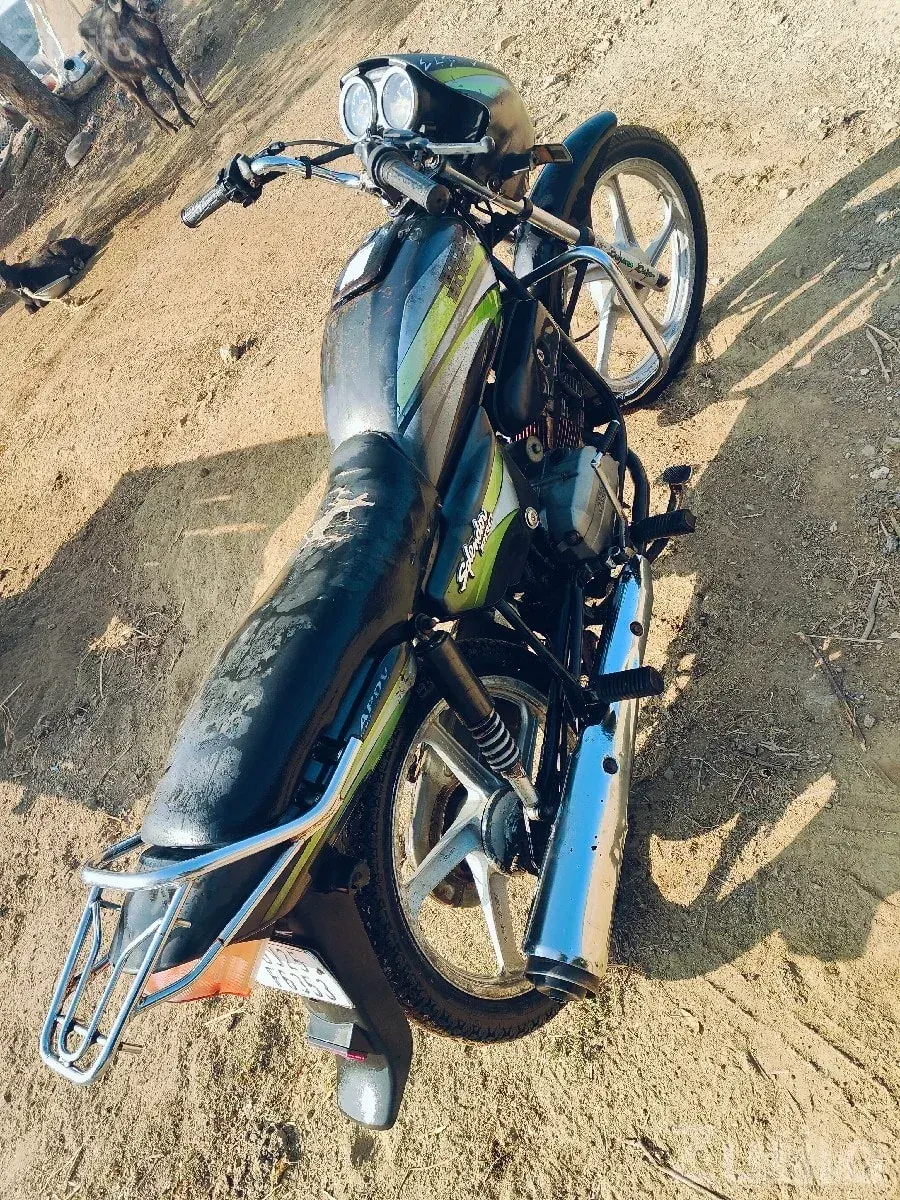 Hero Splendor 2011 Used Bike for Sale - Bikes - Bhanvad - Image 3