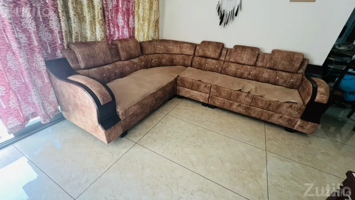 2 months old sofa - સોફા સેટ અને કાઉચ - અમદાવાદ શહેર - Image 2