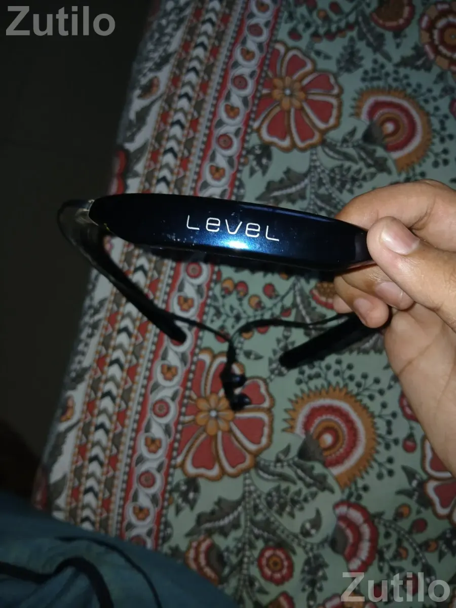 Samsung neckband - Accessories - Surat City - Image 2