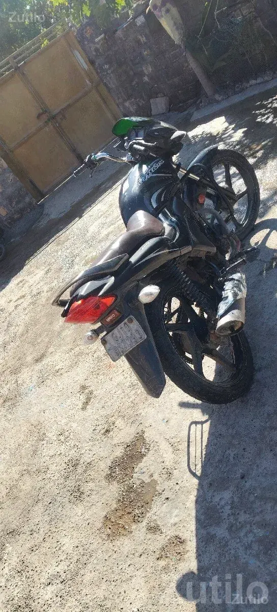 Used Hero commuter bike 2014 model - Bikes - Bhanvad - Image 3