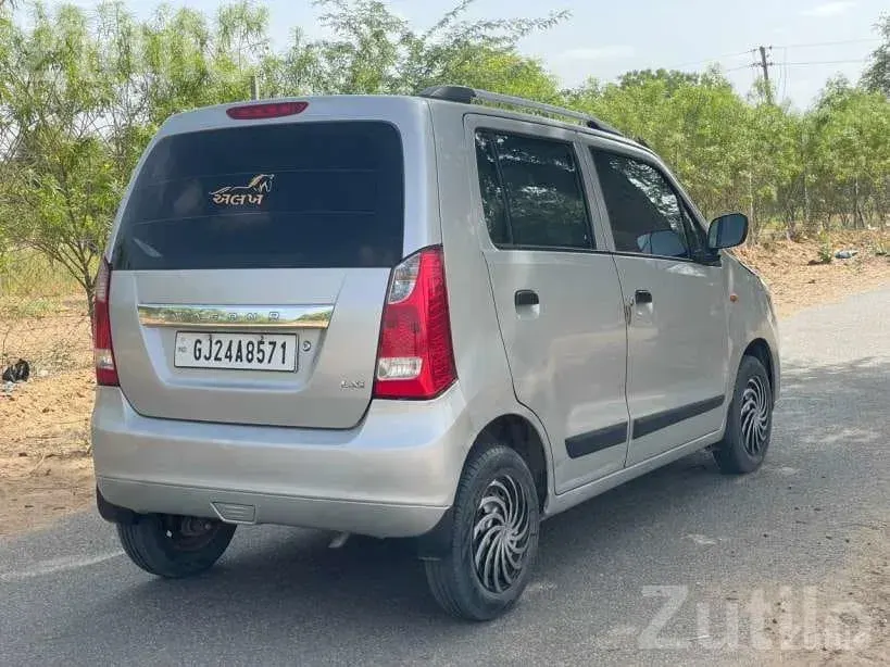 Maruti Suzuki WagonR LXI 2011 Petrol CNG - Cars - Deesa - Image 5