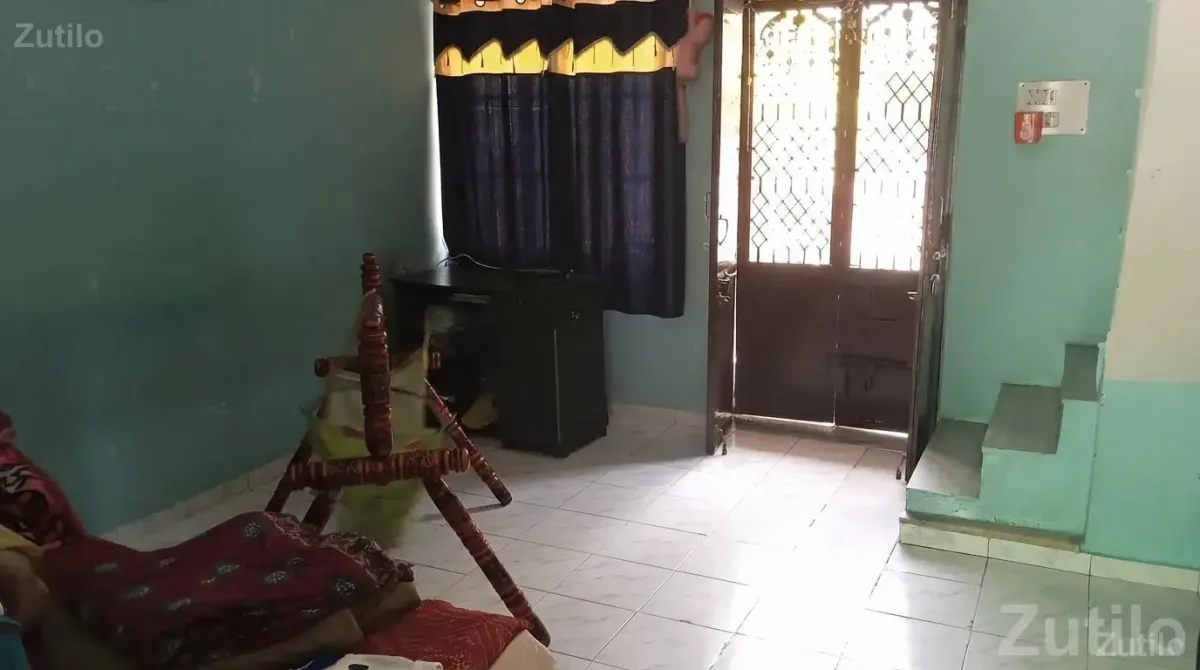 Road Touch 2BHK Duplex Row House for Sale - House for Sale - Ahmedabad City - Image 2