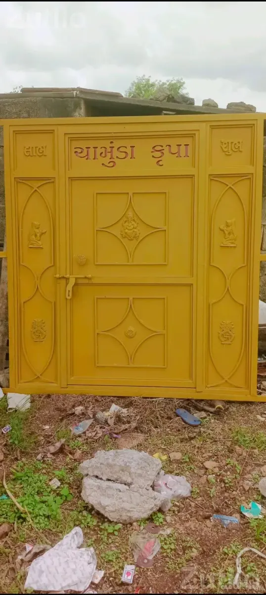 Decorative Iron Main Gate Door - ટૂલ્સ અને હાર્ડવેર - મહુવા - Image 2