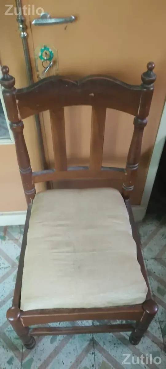 Wooden chair with matress - ખુરશી, સ્ટૂલ અને બેઠક - અમદાવાદ શહેર - Image 1