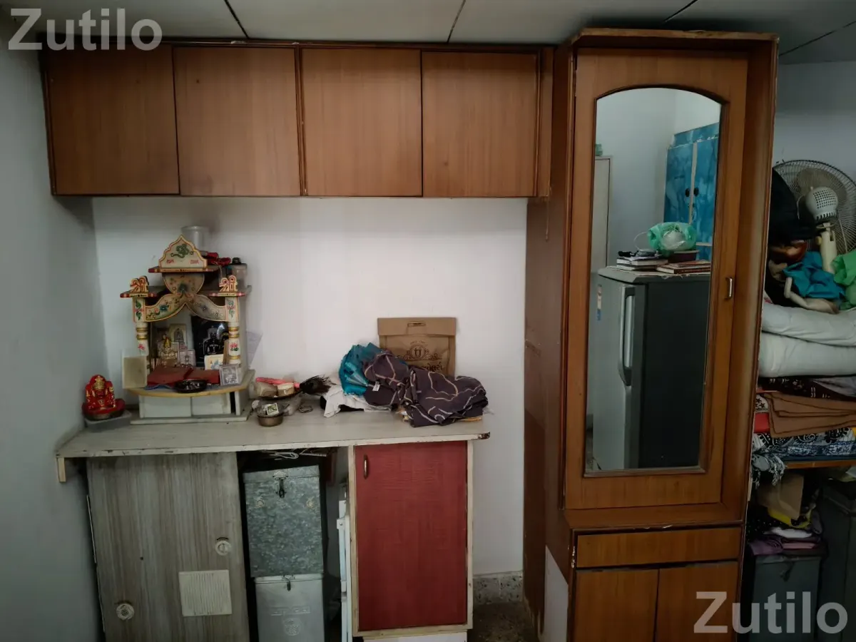 Sale usable household furniture - Sofa Sets & Couches - Ahmedabad City - Image 3