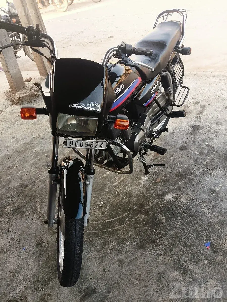 Hero Splendor Plus Bike for Sale - બાઇક્સ - જામજોધપુર - Image 5