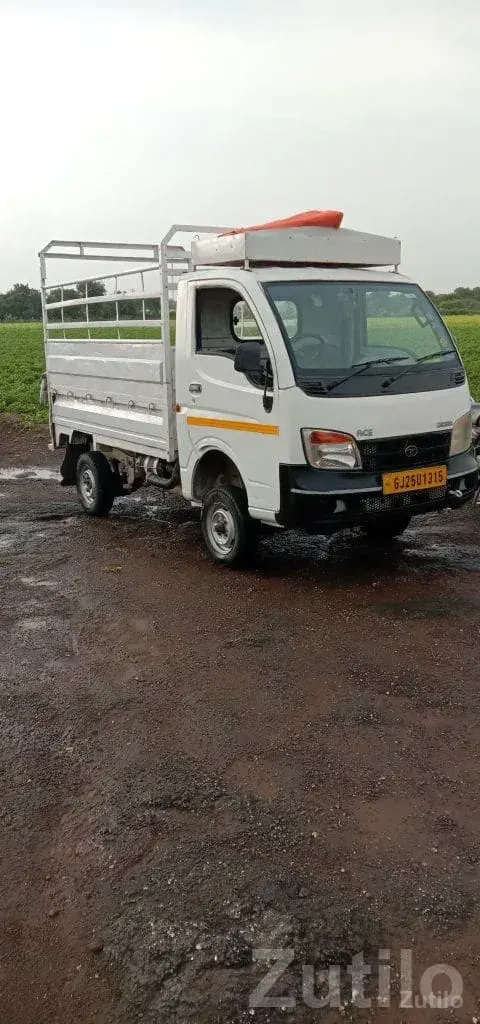Tata Ace 2015 Mini Truck - ટ્રક અને લોરી - ભાણવડ - Image 3