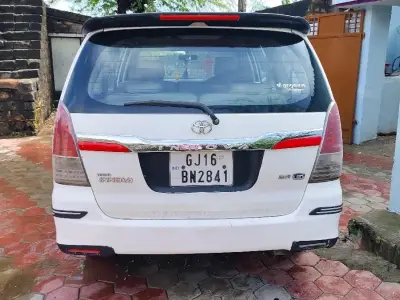 innova. innova.