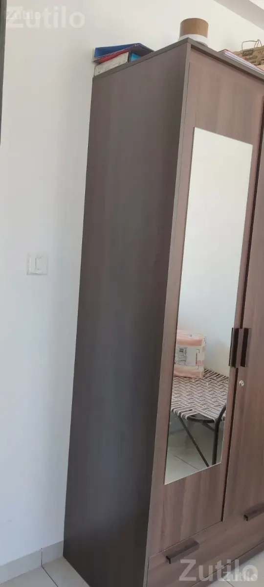 Hilton 3 Door Wardrobe - Cupboards & Storage - Gandhinagar City - Image 4