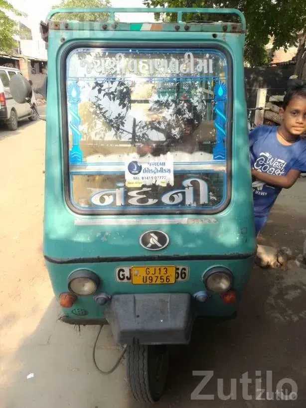 Loading Rickshaw Diesel 2005 Goods 3 Wheeler - ઓટો રિક્ષા - ધ્રાંગધ્રા - Image 3