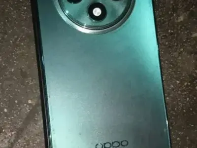 Oppo F27 5G Smartphone Used 11 Months