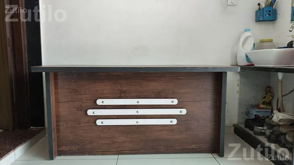 Office Table with Black Director Chair Set - Office Furniture - Himmatnagar - Image 4