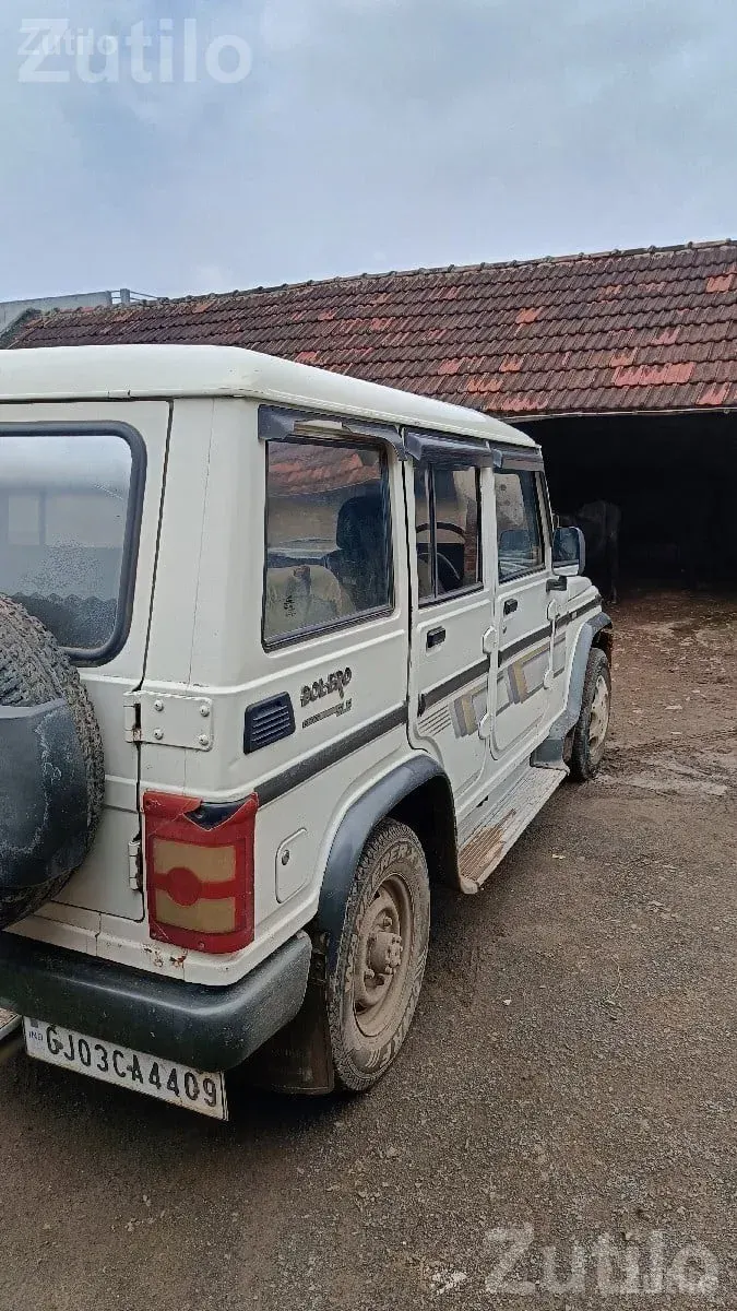 Mahindra Bolero with AC and New Tyres - Cars - Lalpur - Image 3