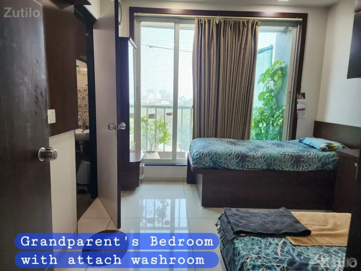 Prime Flat About to sell in city center - ઘર વેચાણ માટે - રાજકોટ શહેર - Image 4