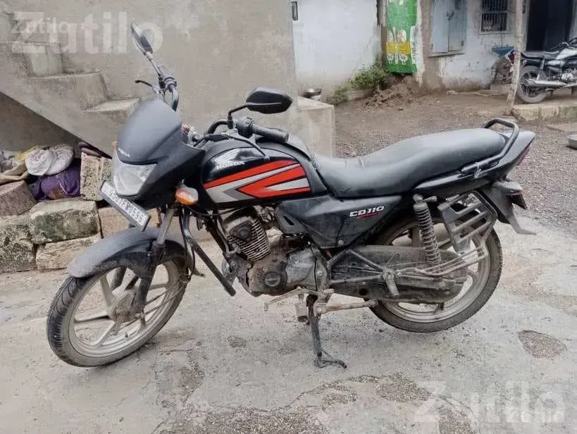 Honda CD 110 2016 Second Owner Bike - બાઇક્સ - જફરાબાદ - Image 4