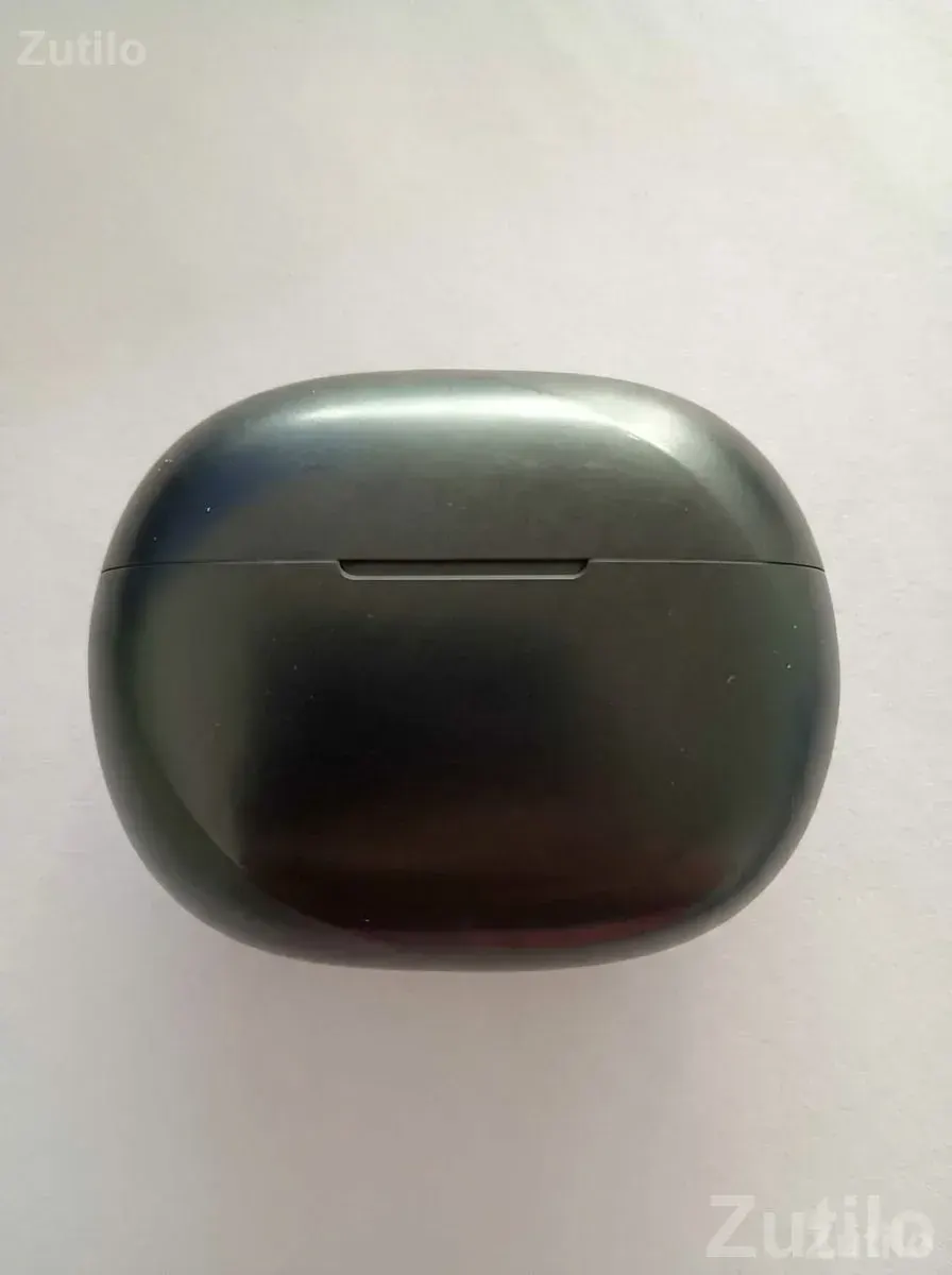 boAt Black Wireless Earbuds with Case - ઇલેક્ટ્રોનિક ઍક્સેસરીઝ - આણંદ - Image 2