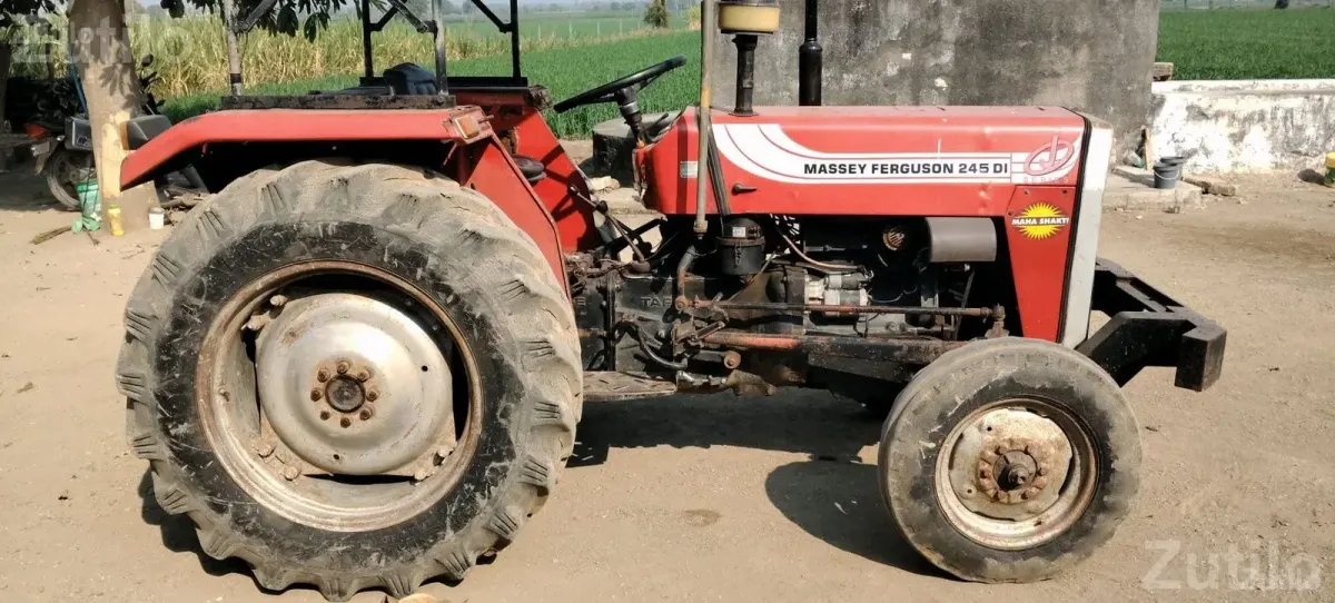 akshay humbal - Tractors - Upleta - Image 4