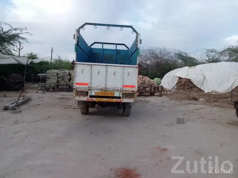 2012 Pickup Truck, 2 Owner, New Battery - Trucks & Lorries - Viramgam - Image 4