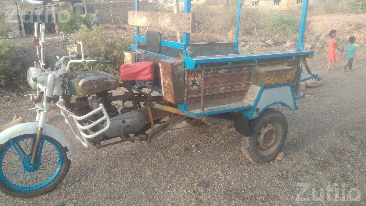 2006 Trishul Tempo Three Wheeler - Auto Rickshaws - Botad - Image 3