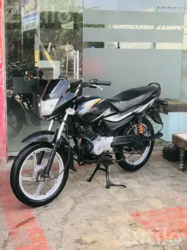 Bajaj Platina 100 2017 Bike - Bikes - Talaja - Image 2