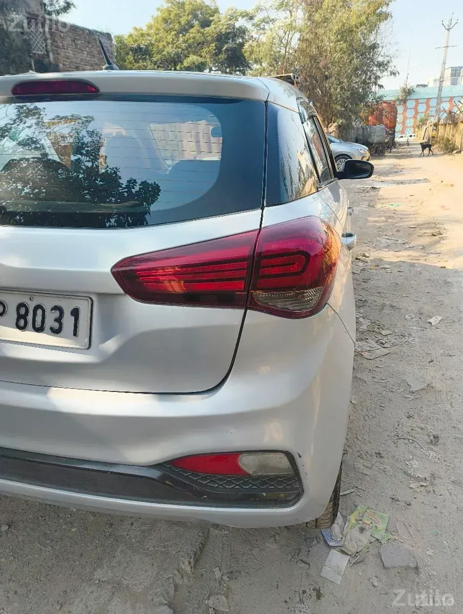 ગાડી વેચવાની છે - Cars - Dwarka - Image 3