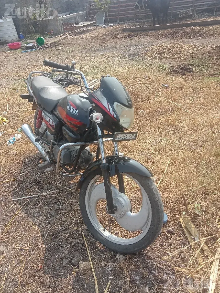 Hero Deluxe 2006 Motorcycle - Bikes - Porbandar City - Image 3