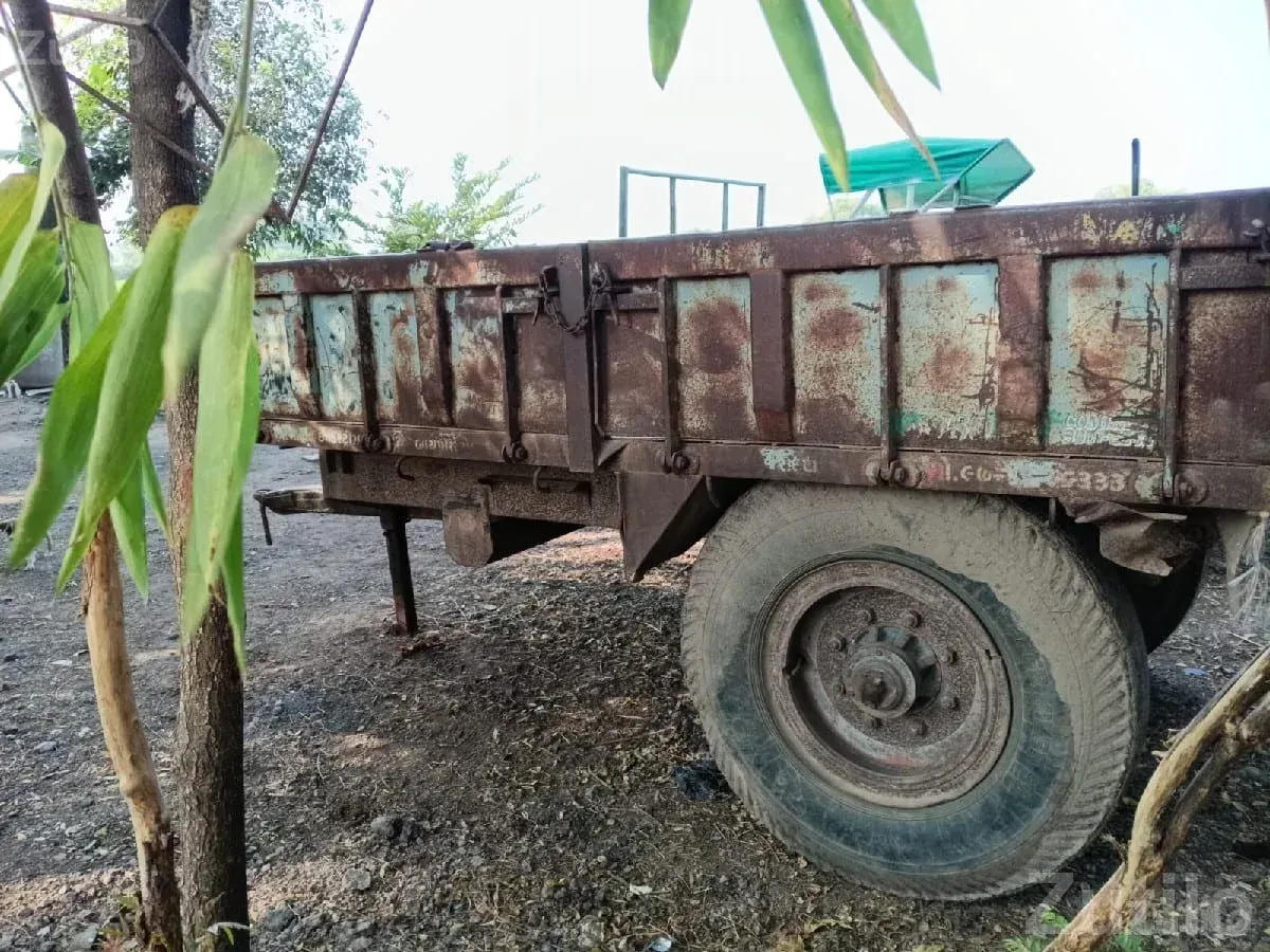 Used 2-Wheel Tractor Trolley Trailer - Construction Vehicles - Upleta - Image 5