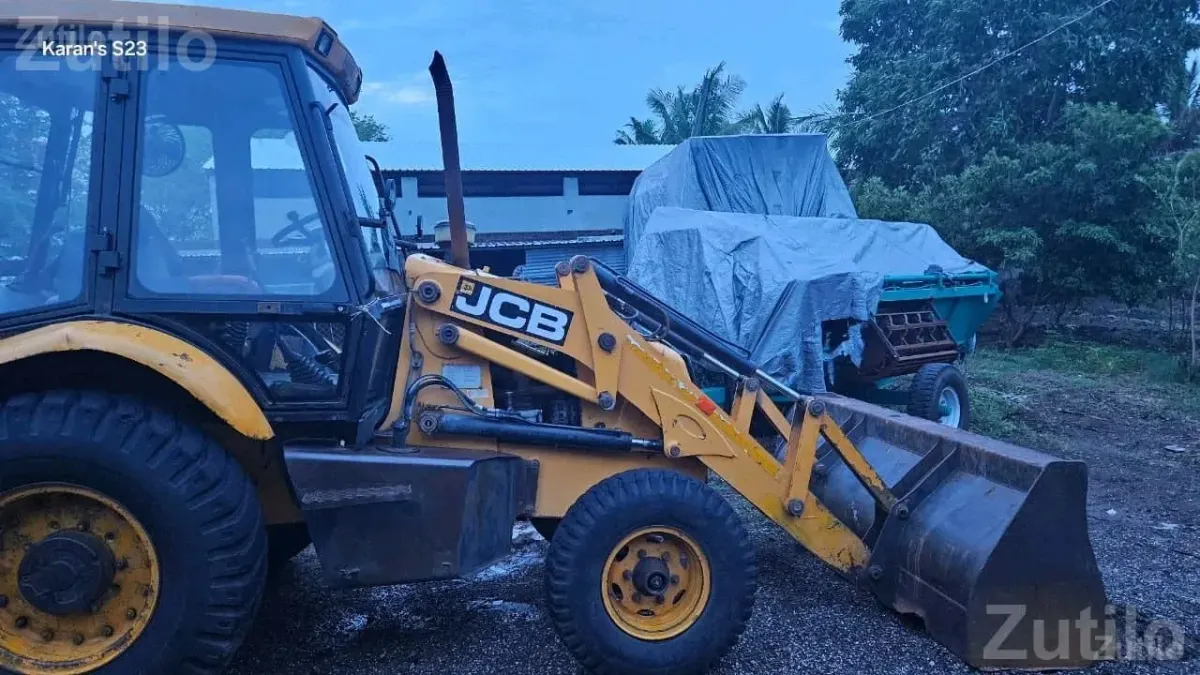 JCB 3DX Backhoe Loader 2011 Model - બાંધકામના વાહનો - ગોંડલ - Image 4