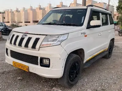 MAHINDRA TUV T6 2017