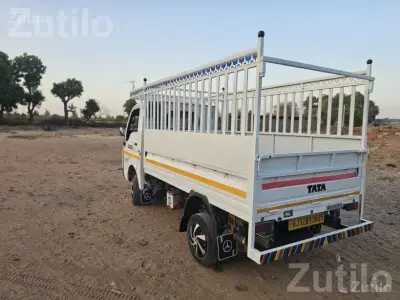 2021 Tata Mini Truck Single Owner 2021 Tata Mini Truck Single Owner