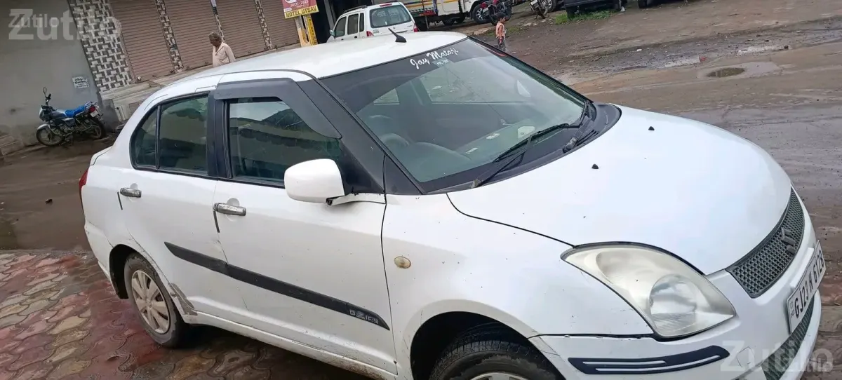 Maruti Suzuki Swift Dzire 2010 White - Cars - Rajkot City - Image 2