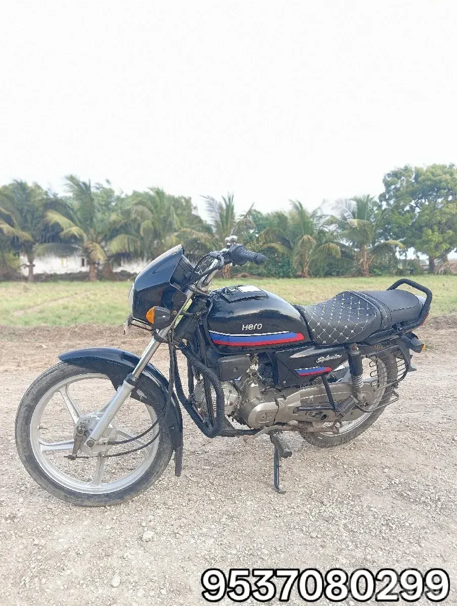 2019 Hero Splendor Bike with New Tyres - બાઇક્સ - પોરબંદર - Image 2