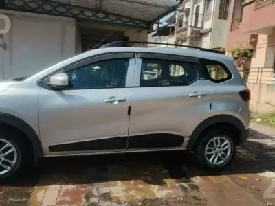 Renault Triber RXL 2019 7 Seater Car Renault Triber RXL 2019 7 Seater Car
